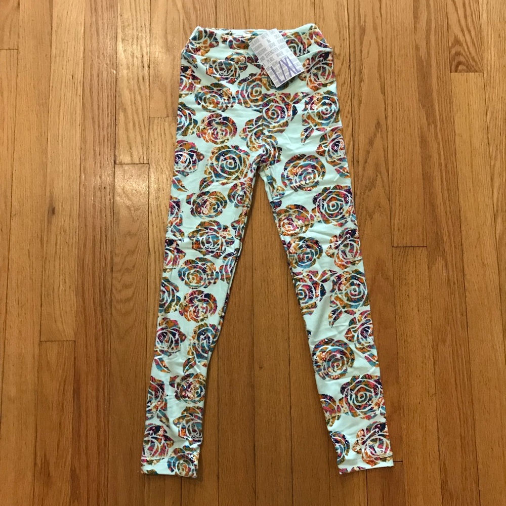 L/XL LuLaRoe Mint Rose Leggings